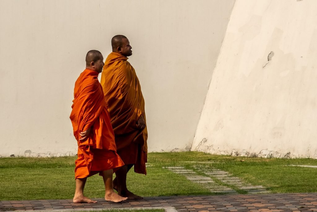 monks thailand