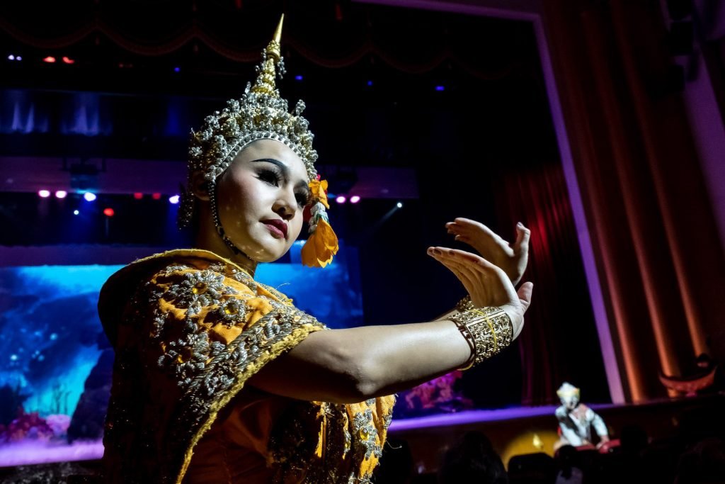 thai dance photography